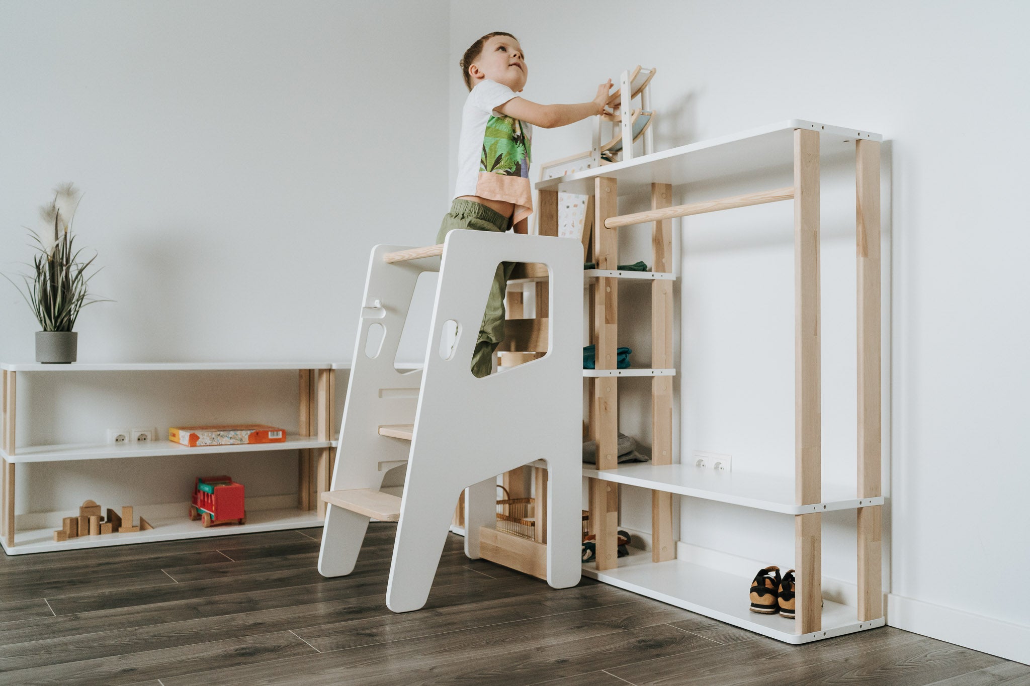 Ergonomiškas Montessori bokštelis