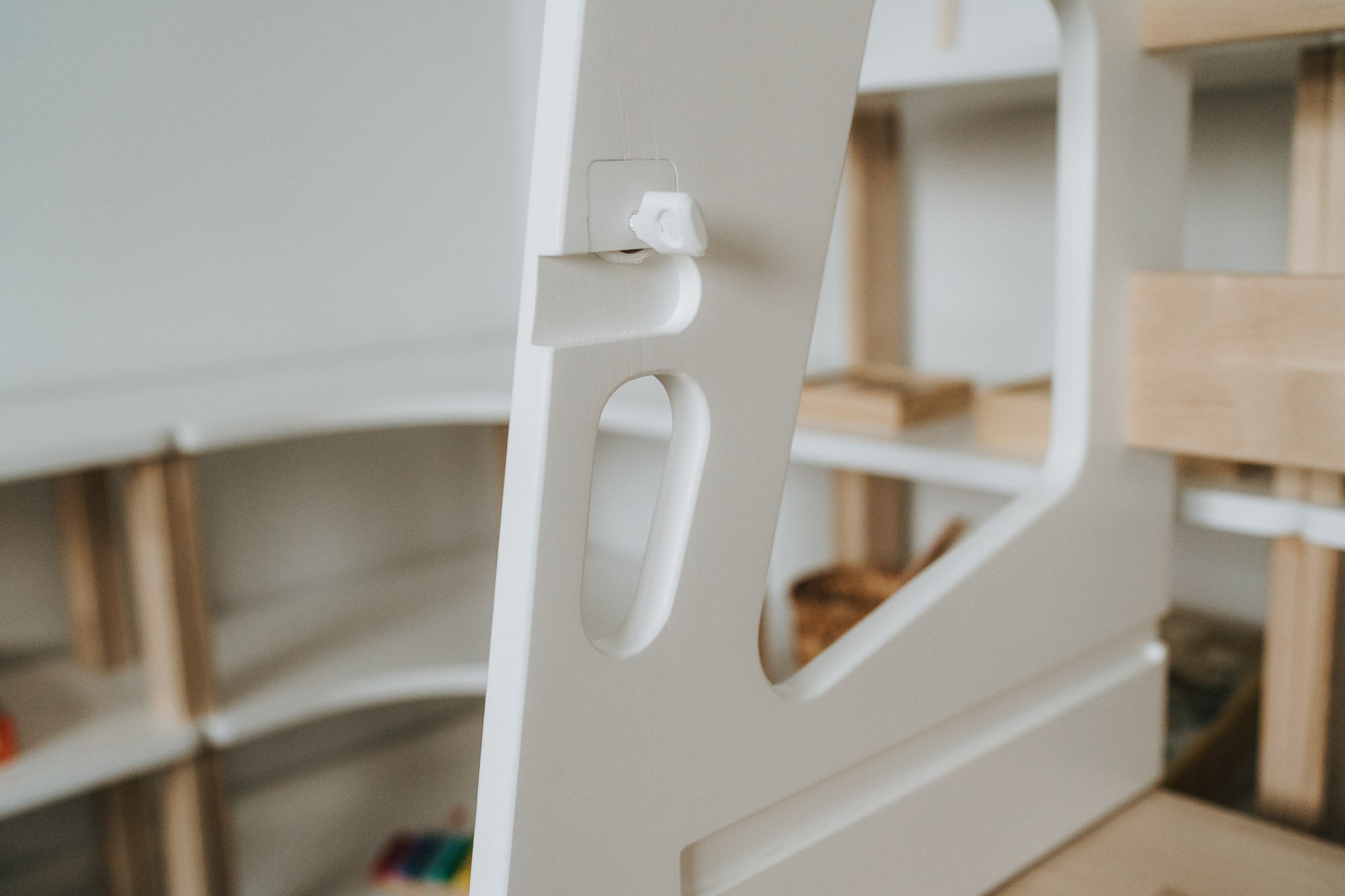 Ergonomiškas Montessori bokštelis