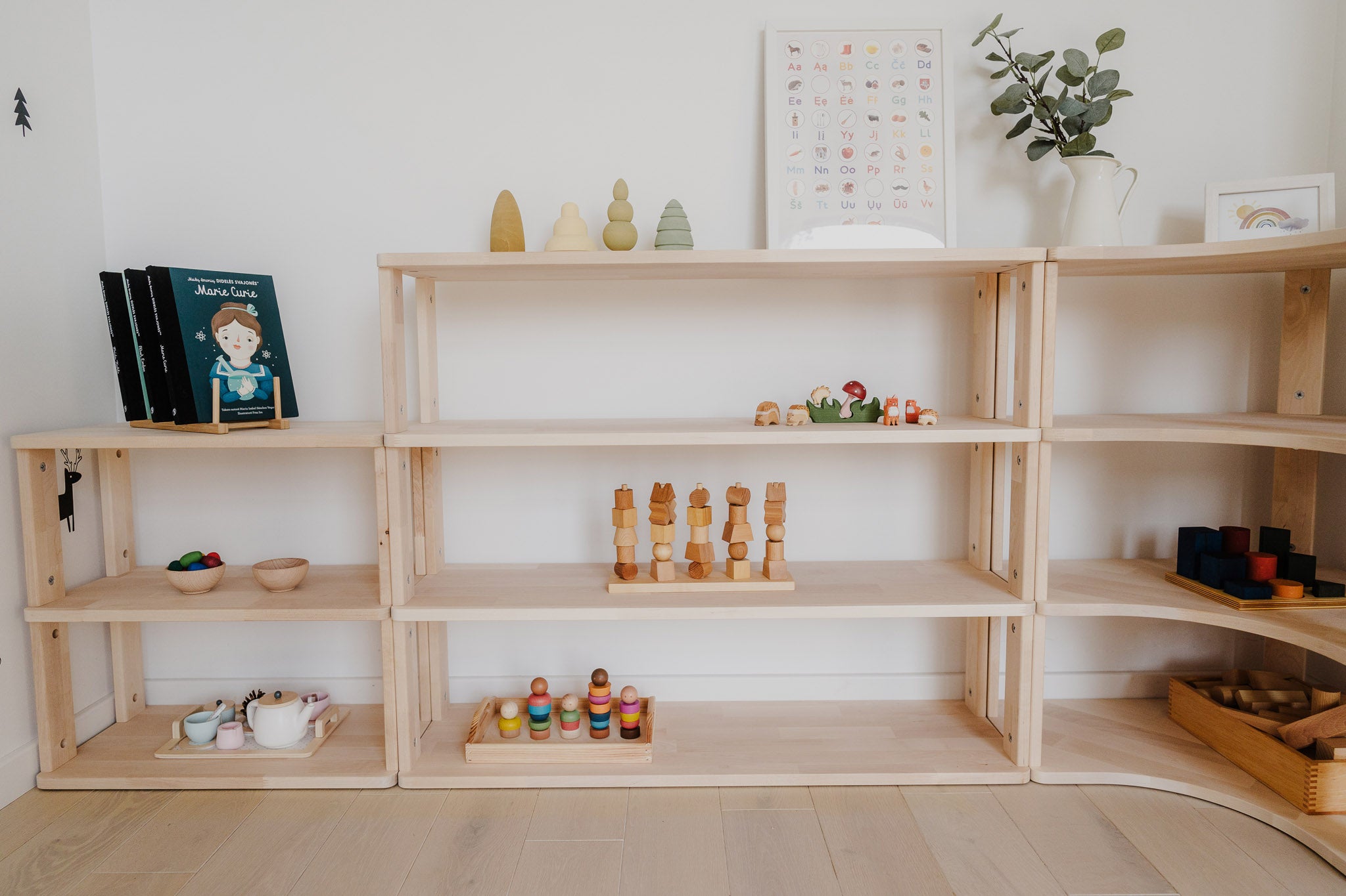 Montessori lentyna TIESI (2 lentynų)