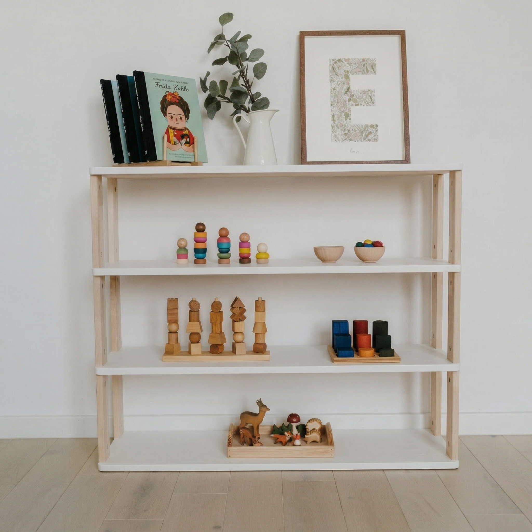 Montessori lentyna TIESI (4 lentynų)