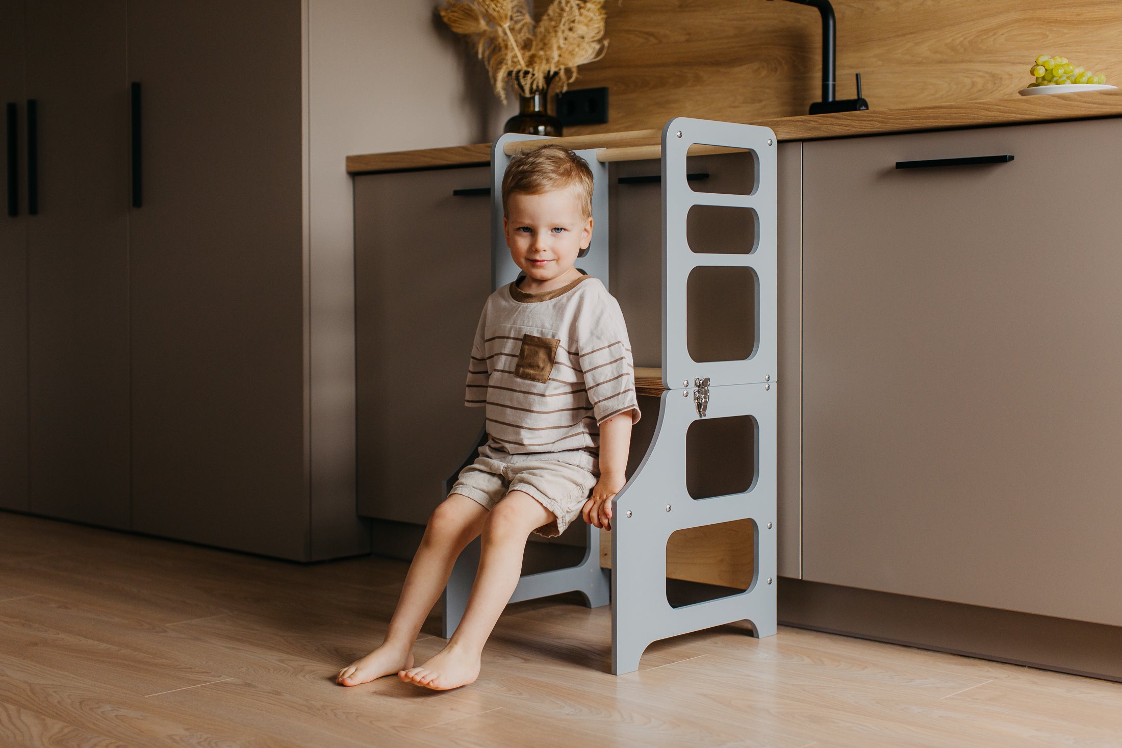 2 in 1 Montessori bokštelis – staliukas