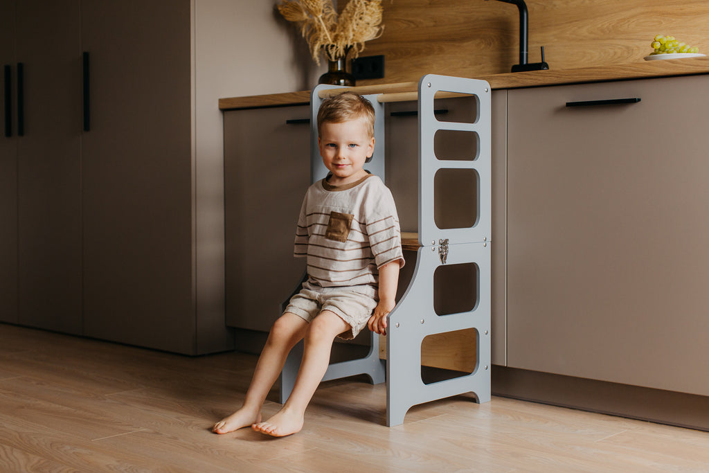 2 in 1 Montessori bokštelis – staliukas