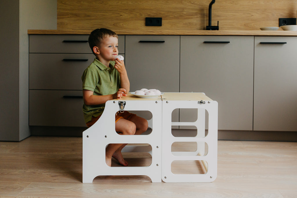 2 in 1 Montessori bokštelis – staliukas