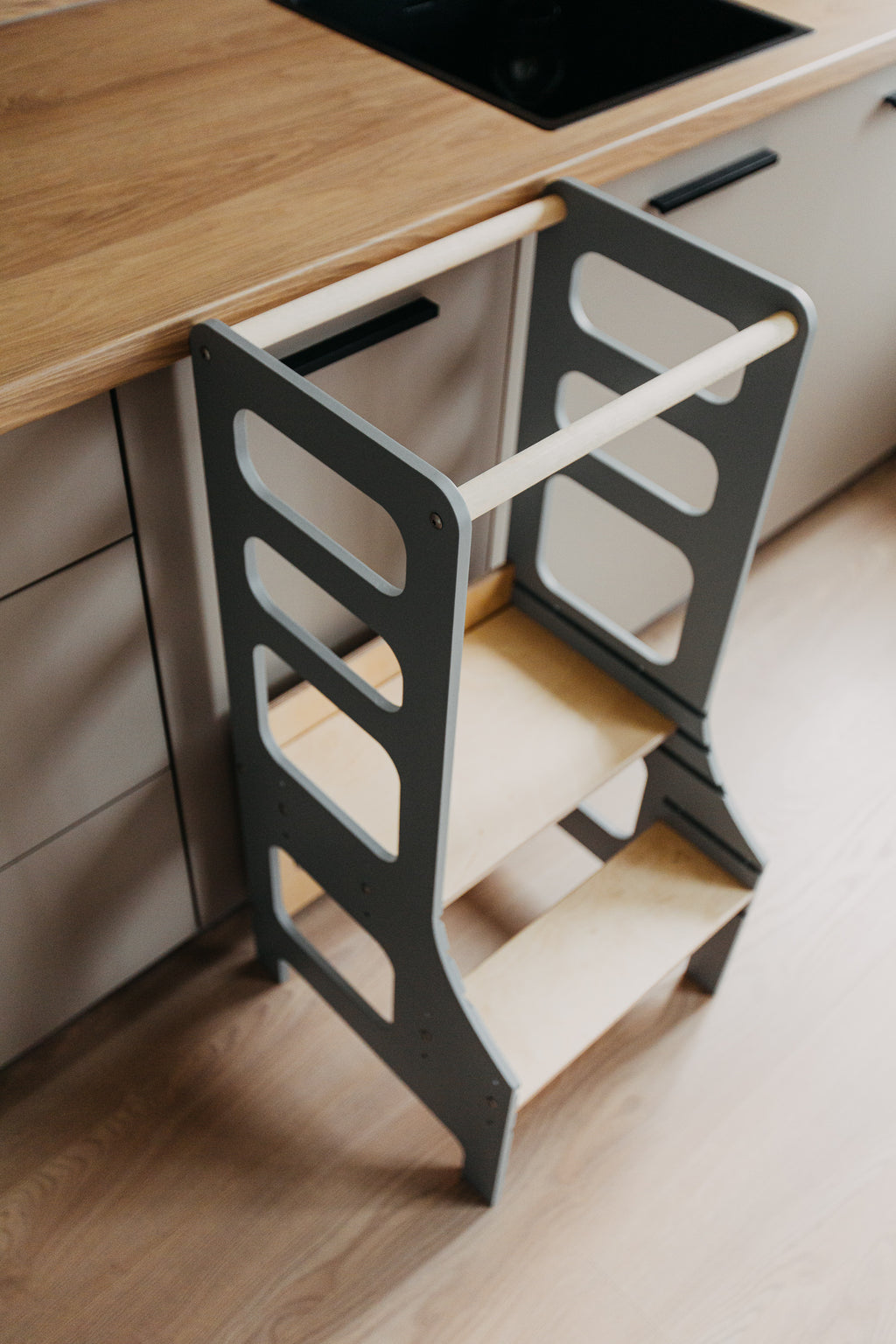 Ergonomiškas Montessori bokštelis